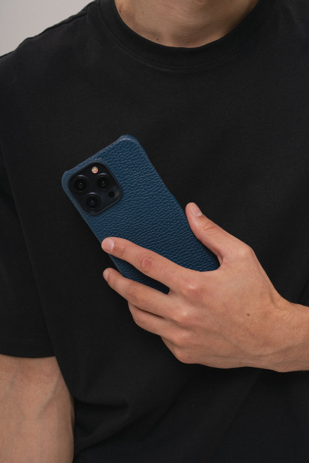 Dark blue leather case for iPhone 15