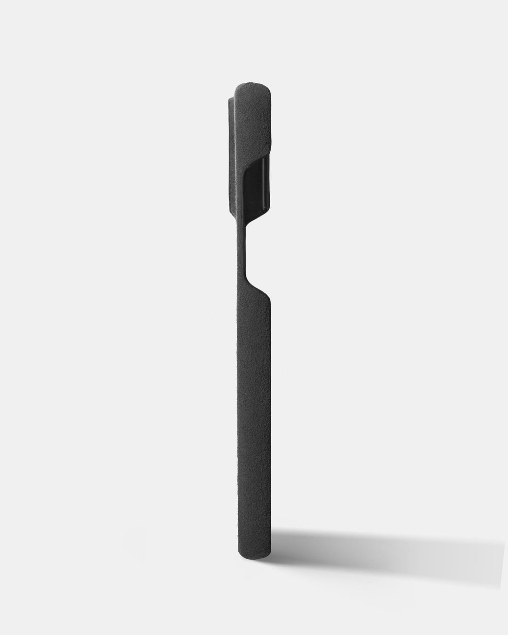 Серый чехол из алькантары для iPhone 14