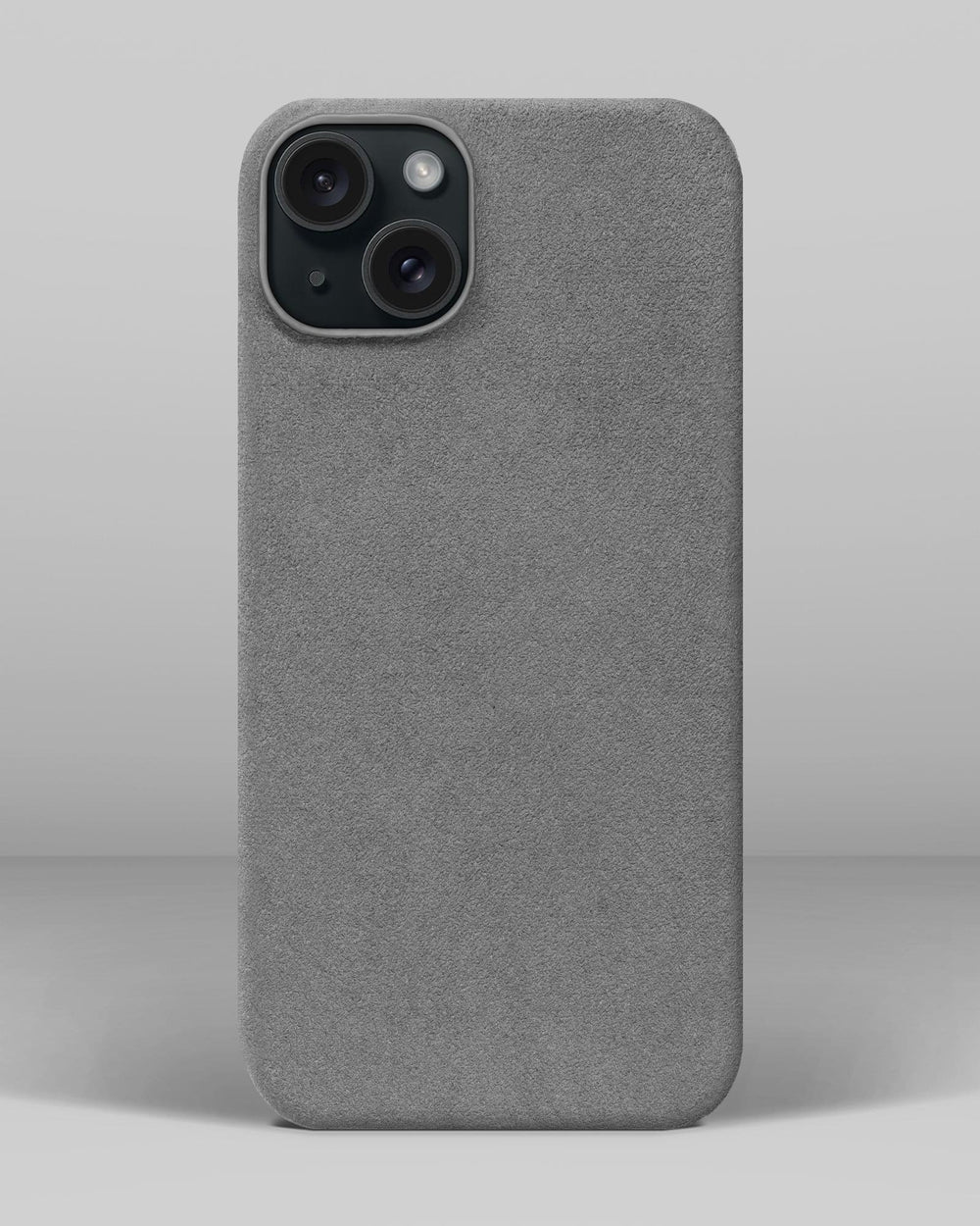 Світло-сірий обтягнутий чохол з алькантари для iPhone 15 Plus