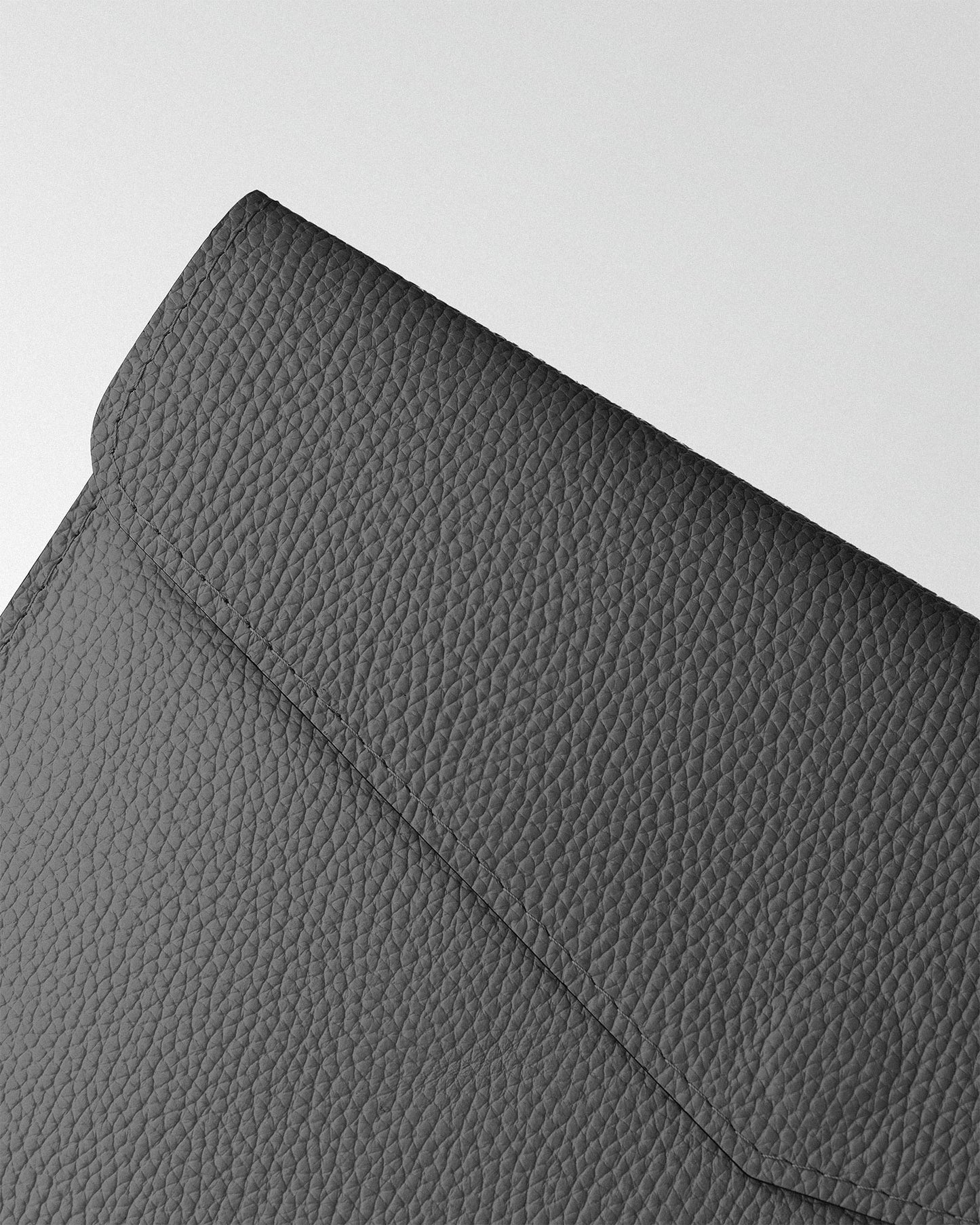 Magnetic Envelope Case made of gray textured leather for MacBook