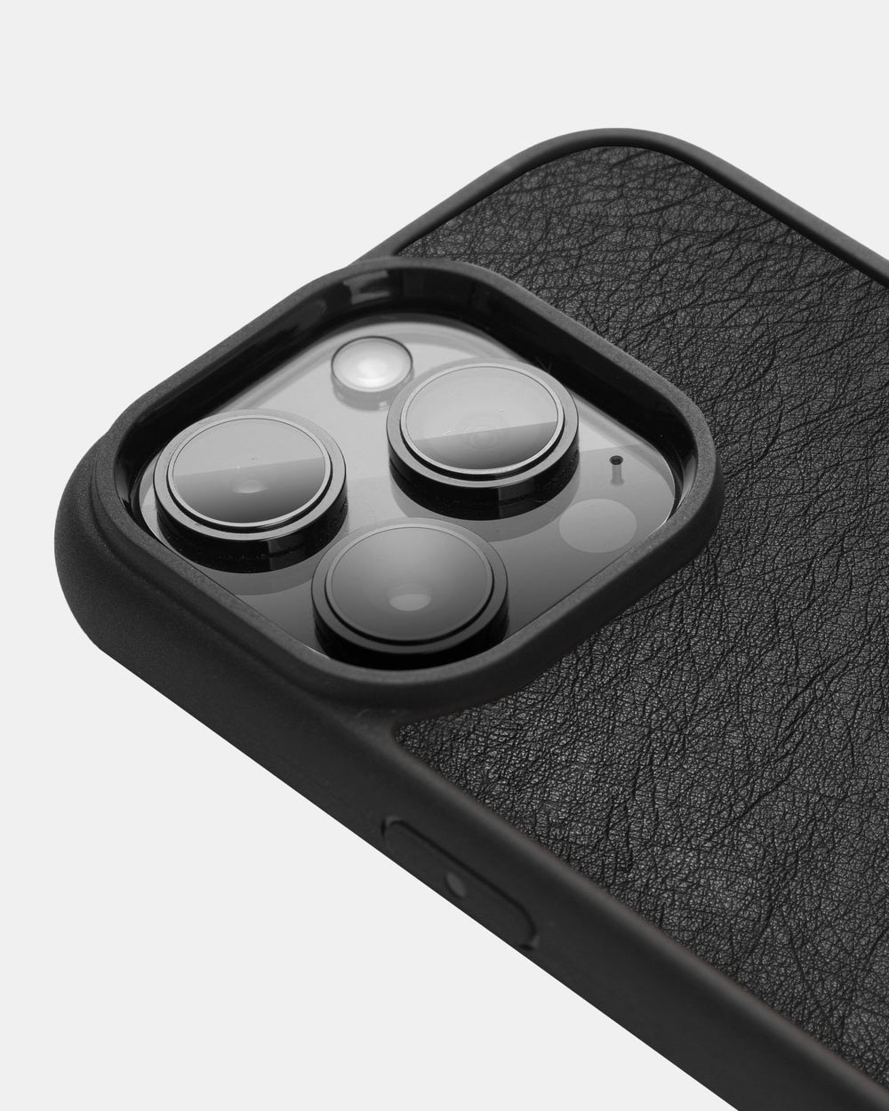 Чохол із чорної шкіри пітона з широкими лусочками для iPhone 15 Pro