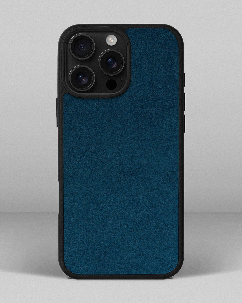 Case with blue alcantara insert for iPhone 16 Pro Max