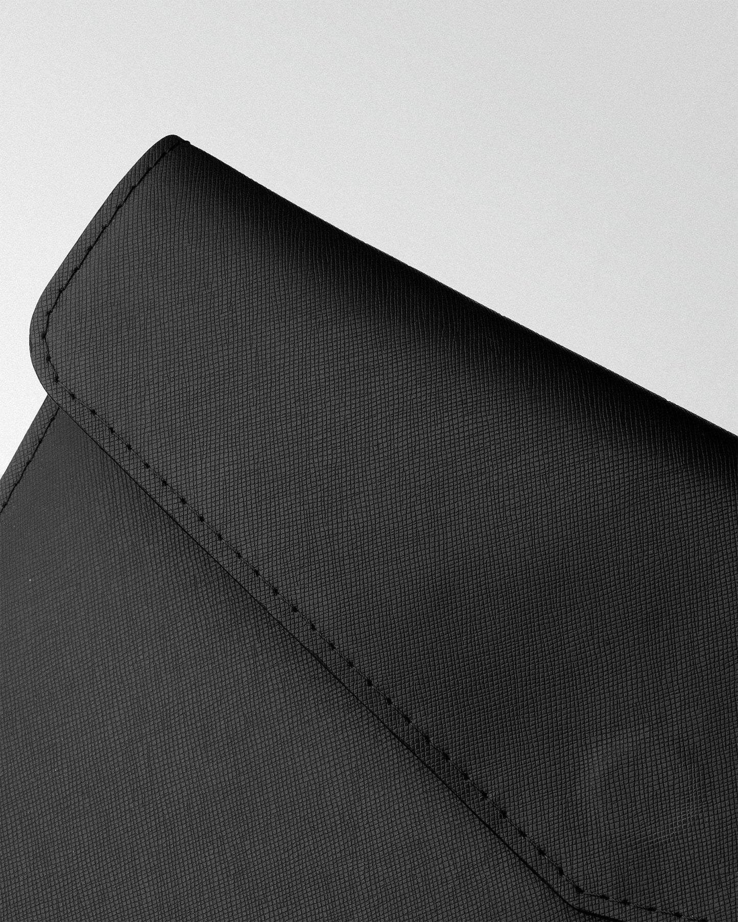 Magnetic Envelope Case made of black Saffiano leather for MacBook
