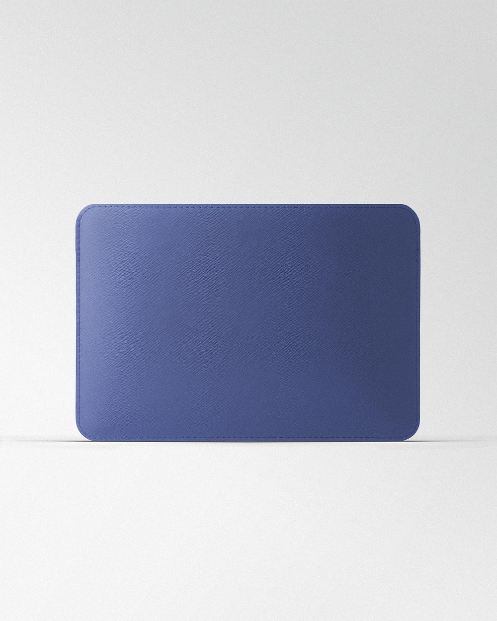 Чехол Minimalist из синей кожи сафьяно для MacBook