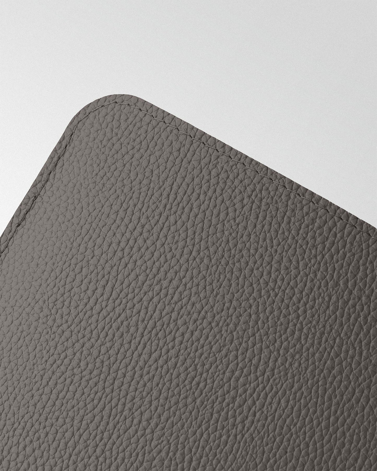 Minimalist leather case in cappuccino color for MacBook