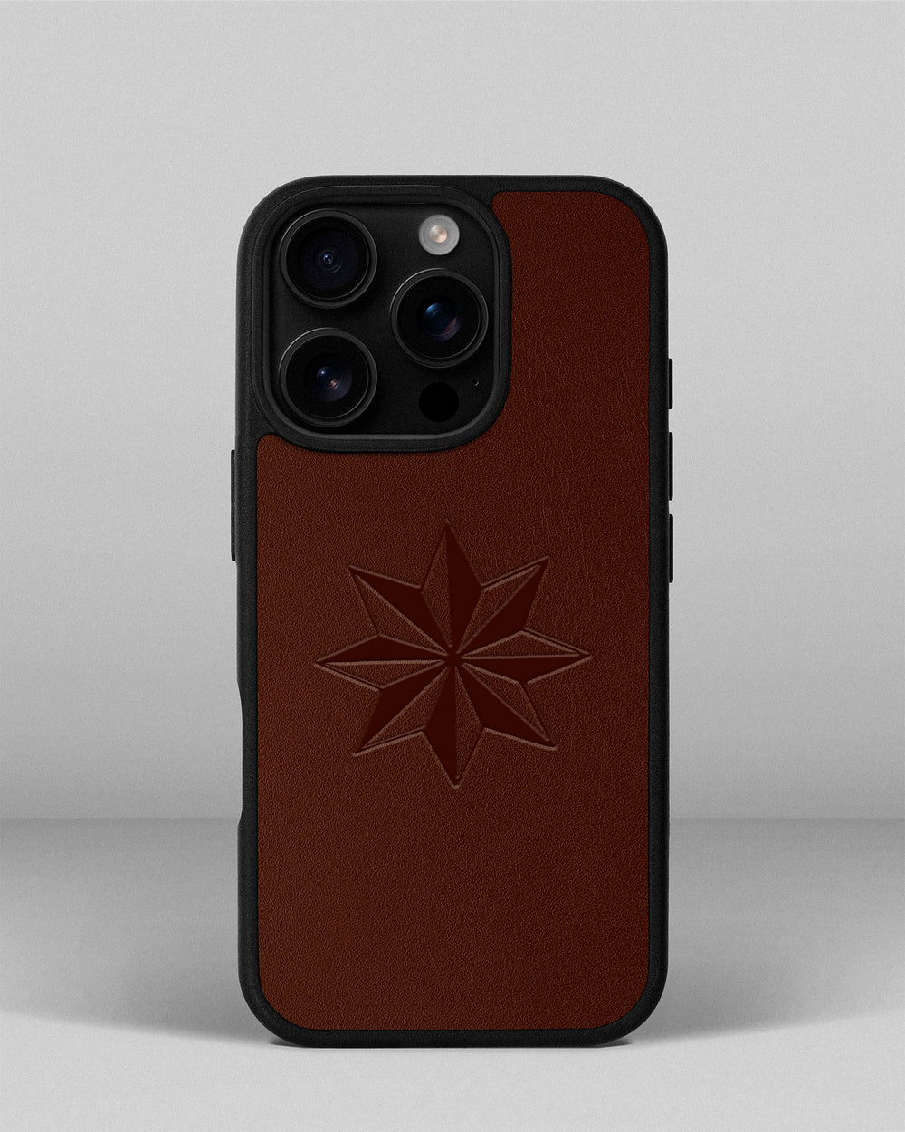 Чехол для iPhone 16 Pro из кожи купон рыжего цвета с тиснением Роза ветров