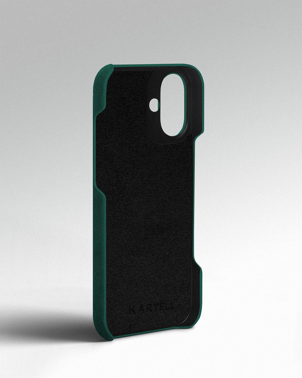 Зелёный чехол из алькантары для iPhone 16
