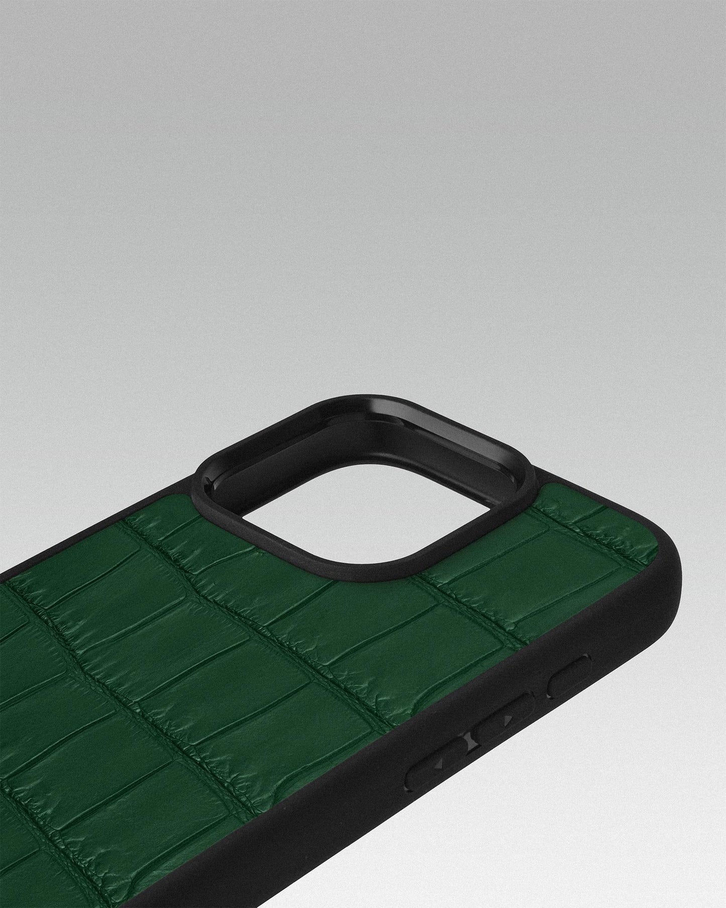 Dark green crocodile leather case for iPhone 16 Pro Max