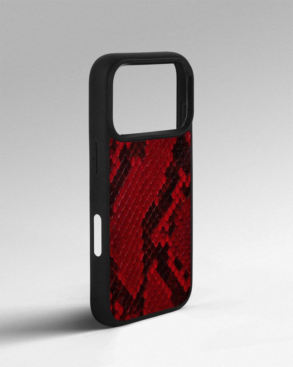 Red python skin case with small scales for iPhone 17 Pro