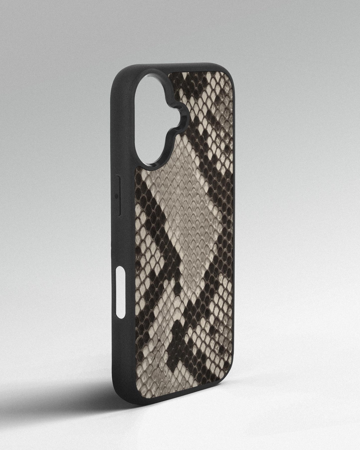 Black and white python skin case with small scales for iPhone 17
