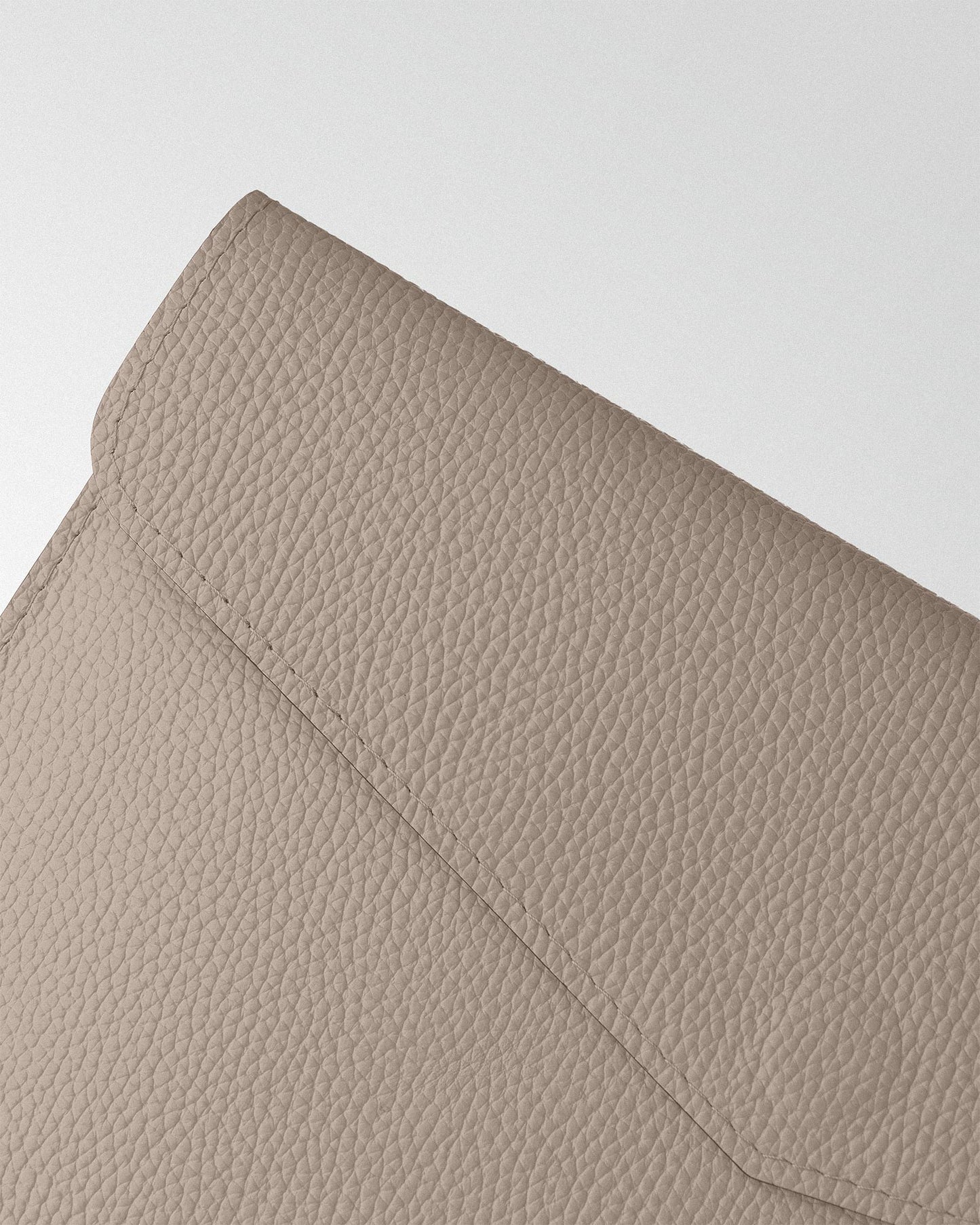 Magnetic Envelope Case made of Beige Textured Leather for MacBook