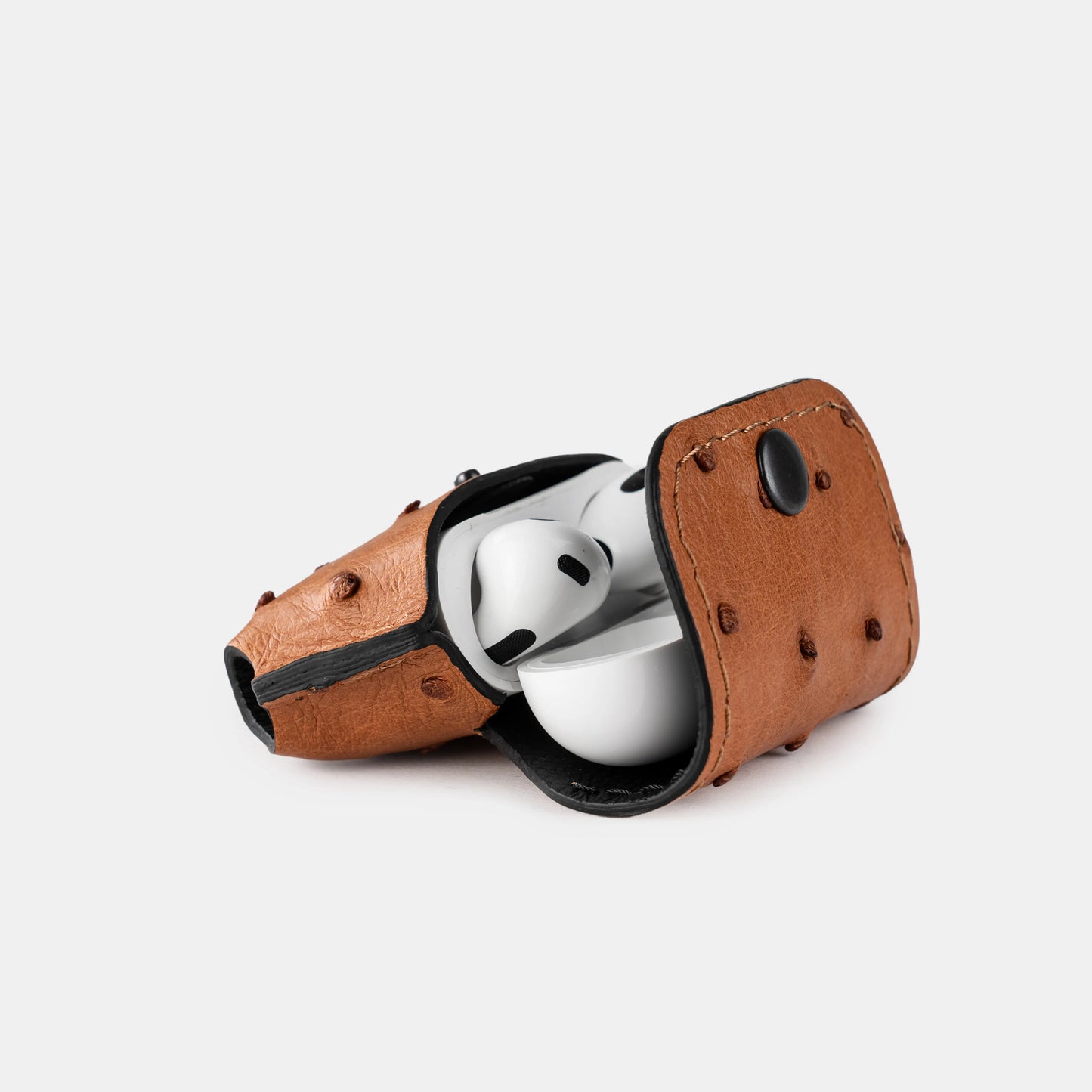 Чохол для AirPods 1/2 із коричневої шкіри страуса з фолікулами