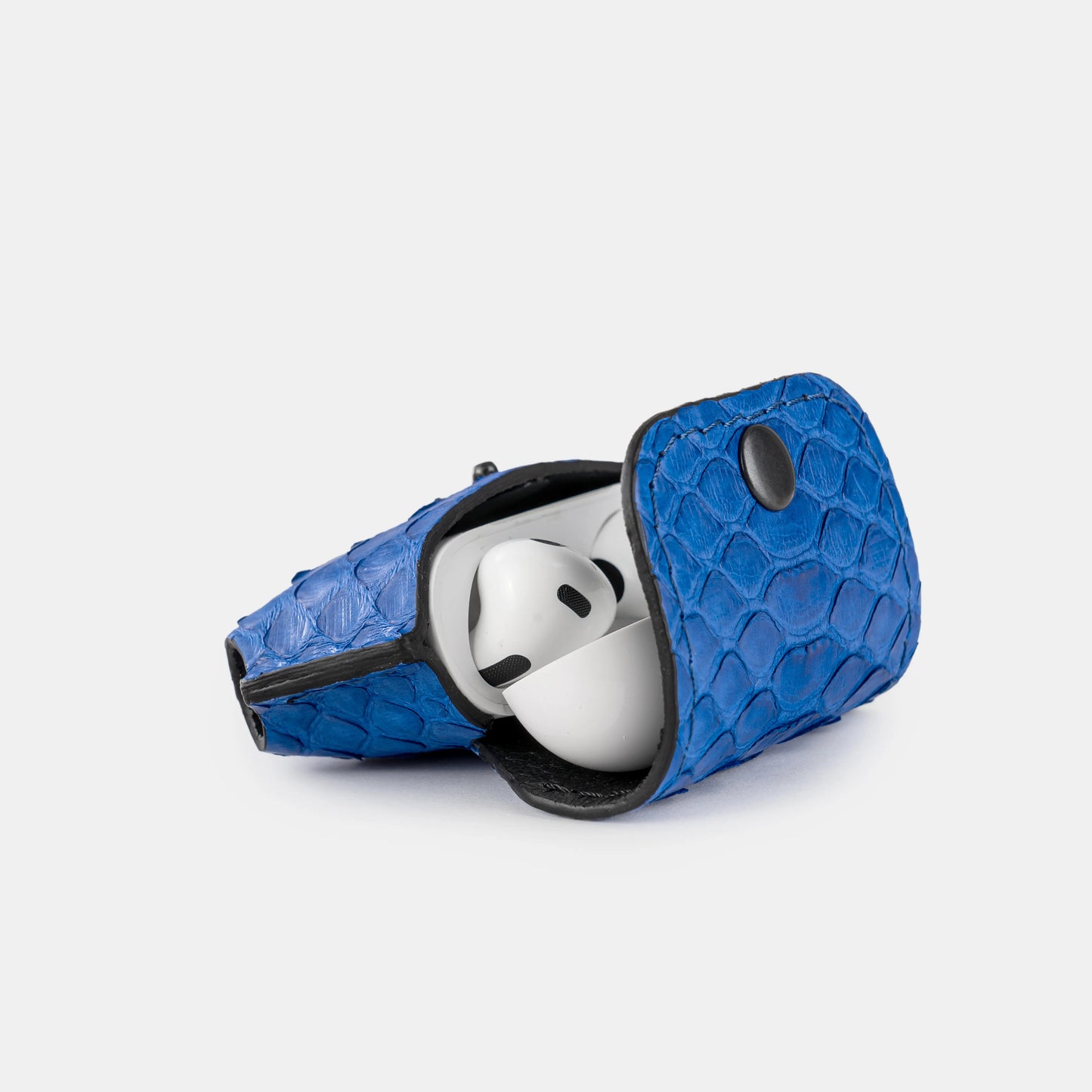 Чохол для AirPods 1/2 із синьої шкіри пітона з широкими лусочками