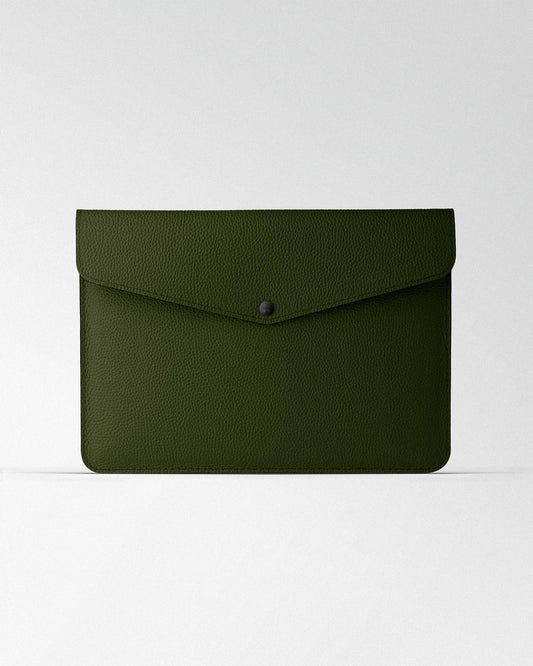Чохол Envelope із темно-зеленої шкіри для MacBook