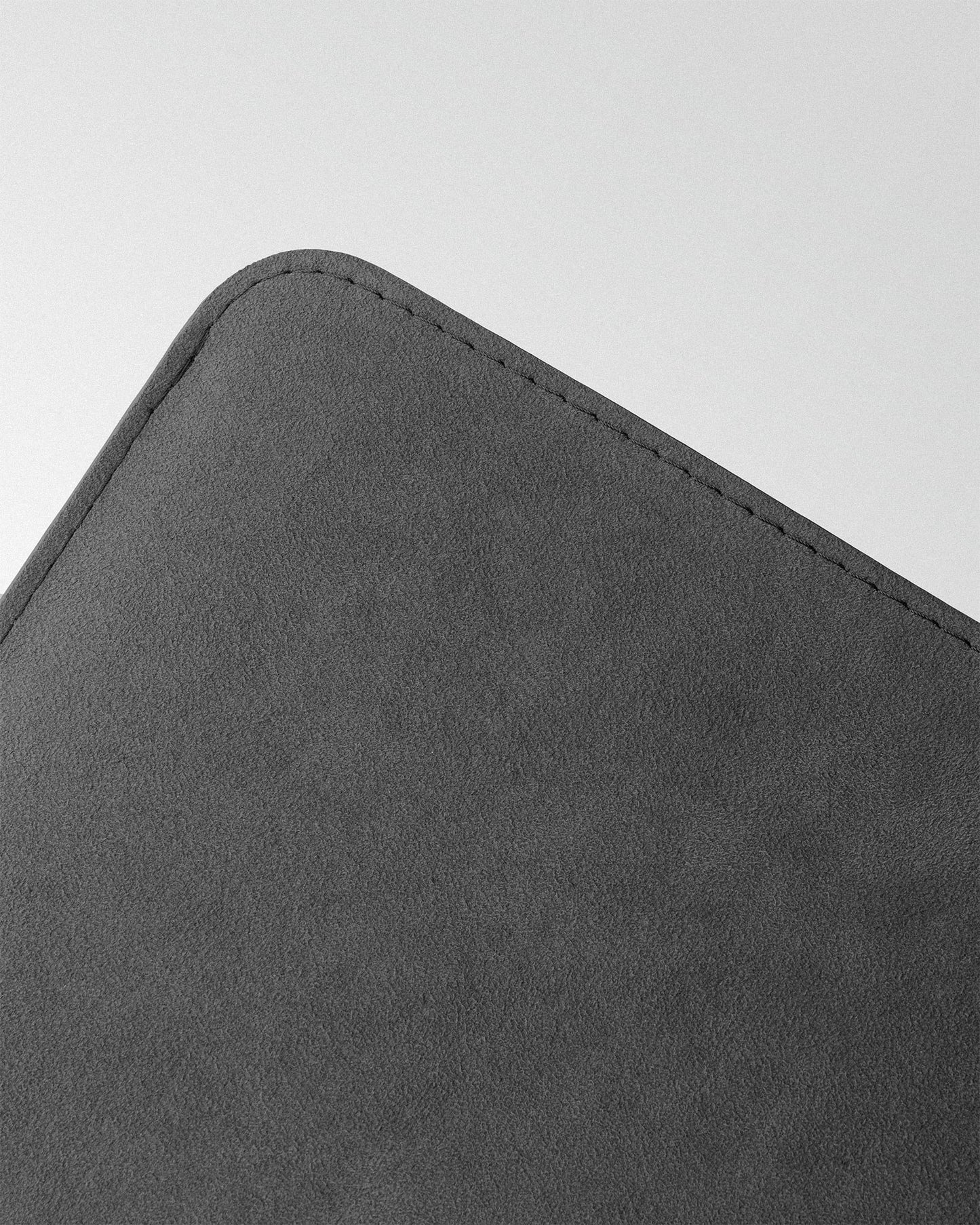 Чохол Minimalist з сірої алькантари для MacBook