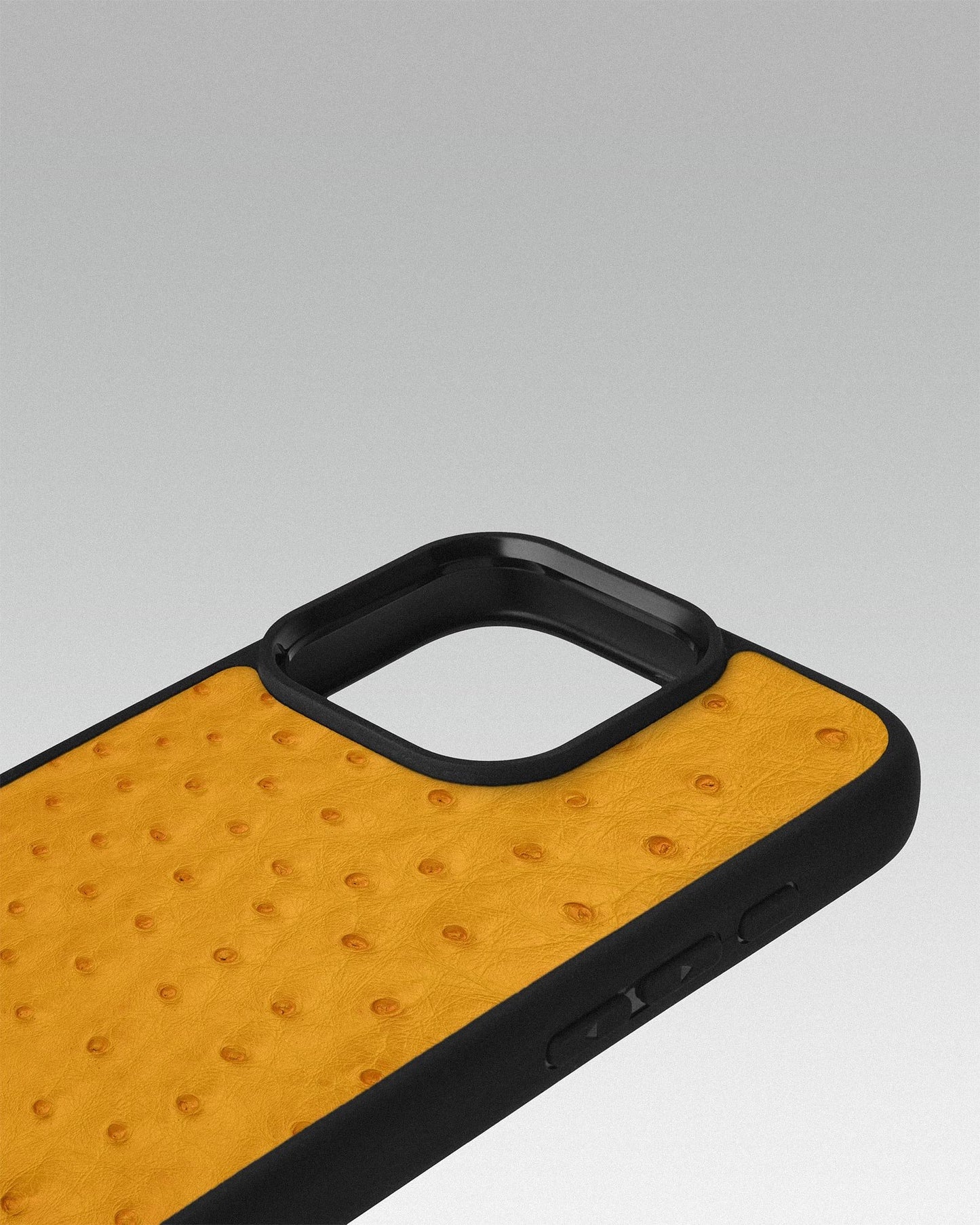 Чохол із помаранчевої шкіри страуса з фолікулами для iPhone 16 Pro Max