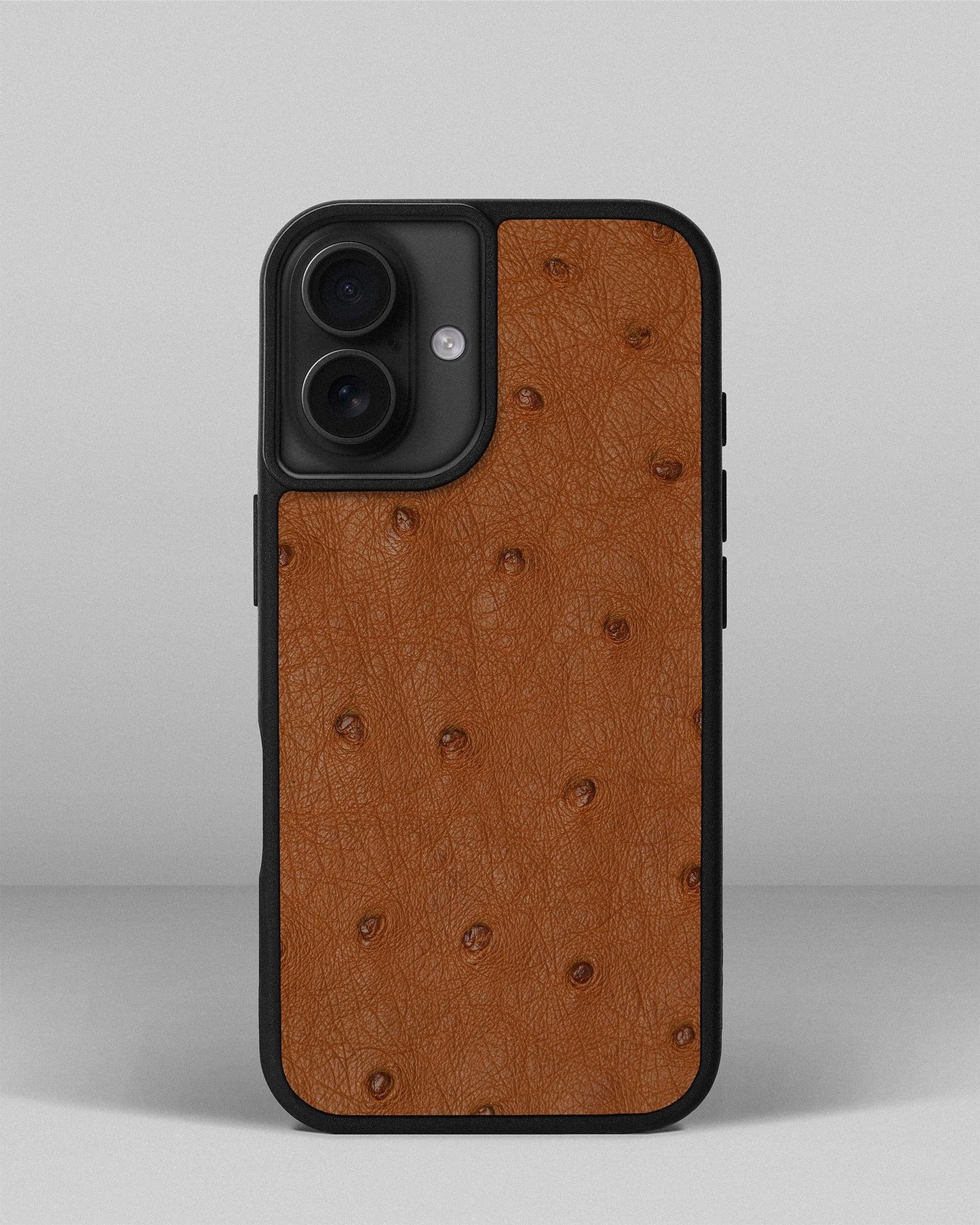 Чохол із коричневої шкіри страуса з фолікулами для iPhone 16