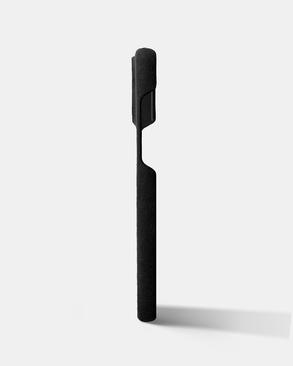 Чорний обтягнутий чохол з алькантари для iPhone 15 Pro