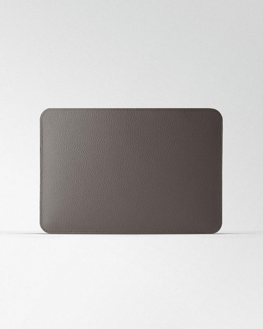 Чохол Minimalist із шкіри в кольорі капучіно для MacBook