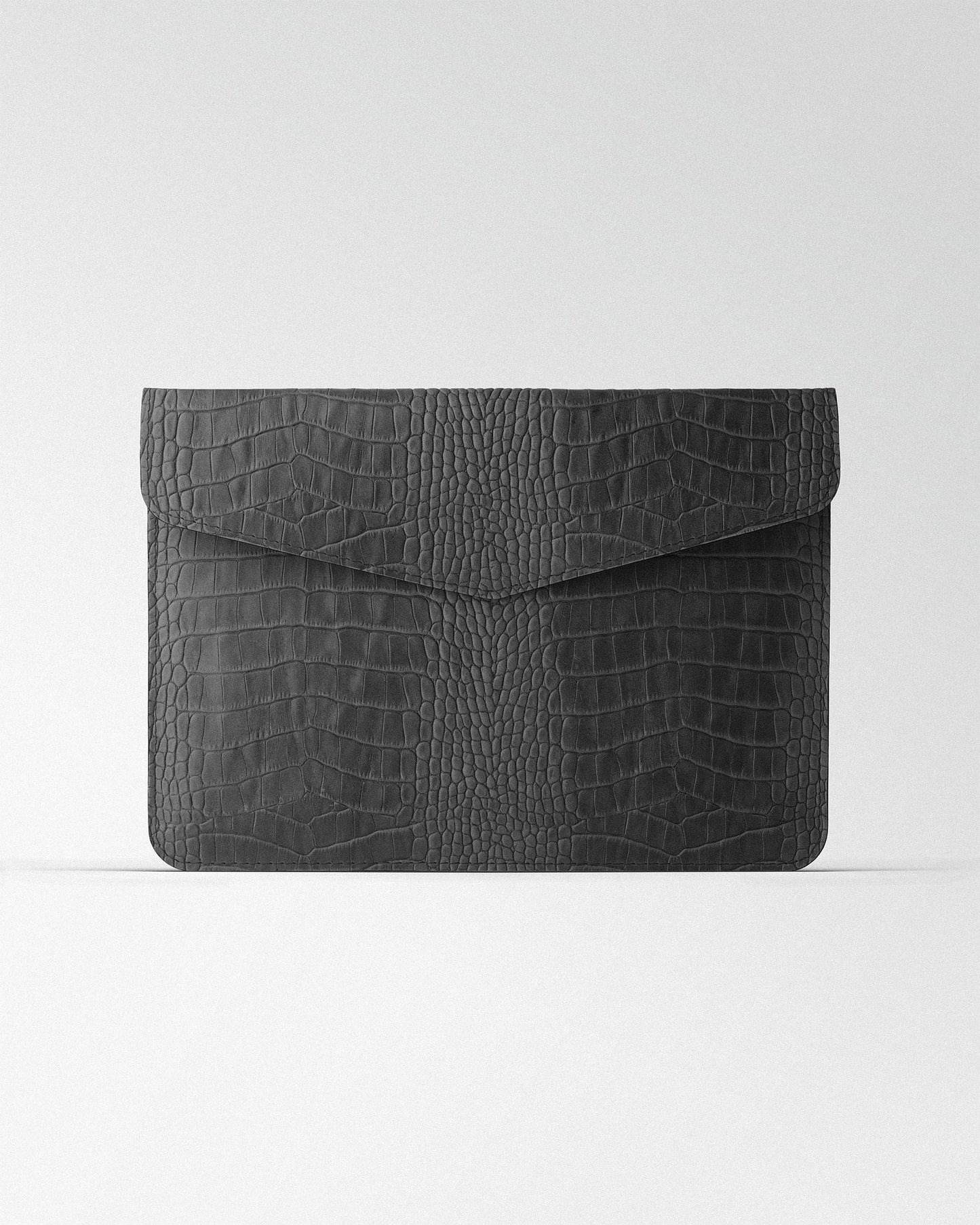 Чохол Magnetic Envelope  із сірого тиснення під крокодила для MacBook