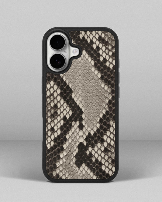 Чохол із чорно-білої шкіри пітона з дрібними лусочками для iPhone 17